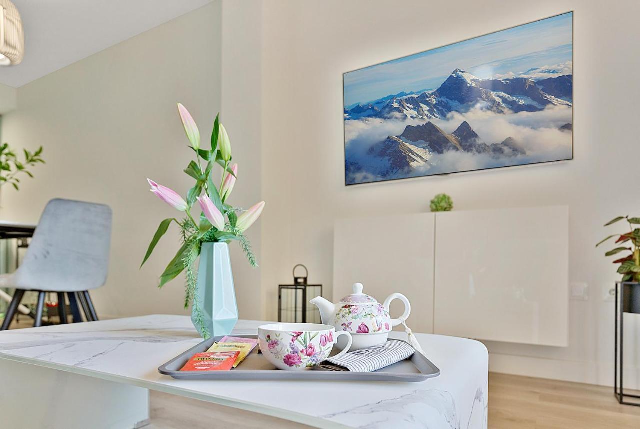 לה קאלה דה מיחאס Divina Home Apartments מראה חיצוני תמונה